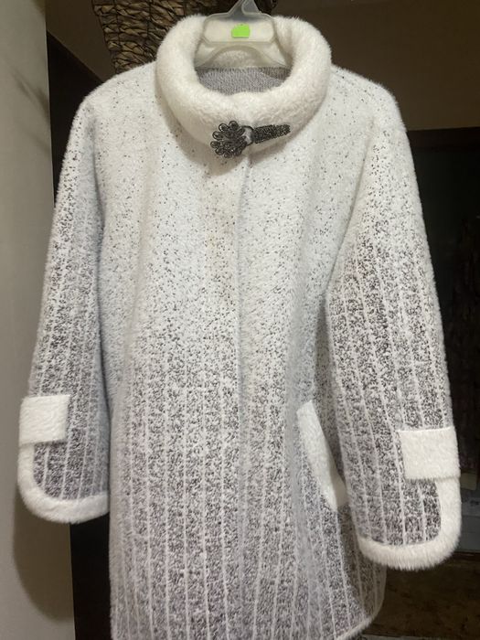 Продам Кардиганы  52 раз