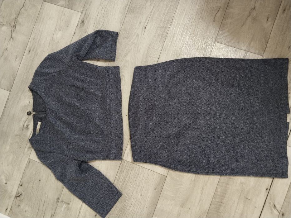 Строгий костюм 44-46