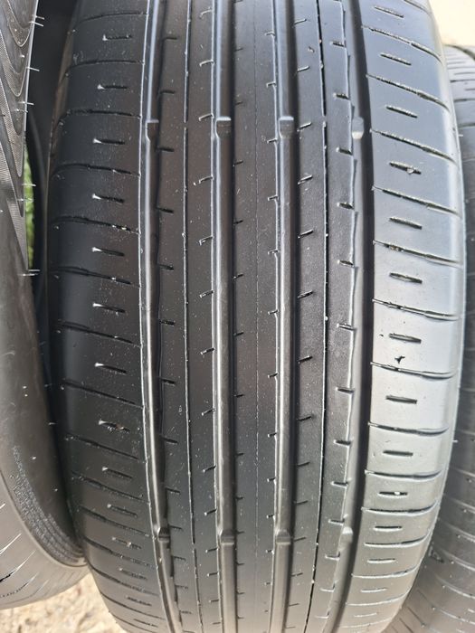 Продам шины. 235/60/19 данлоп