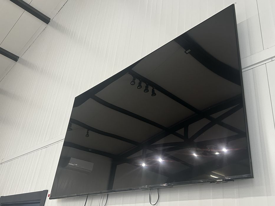 Продам Smart tv Samsung