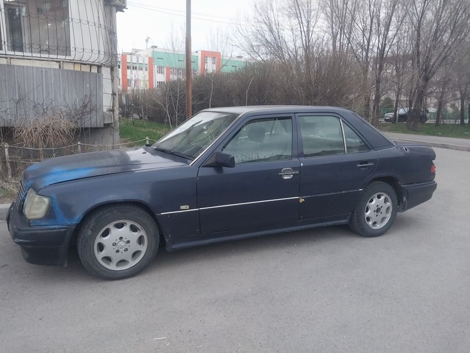 Мерседес 124 2 2