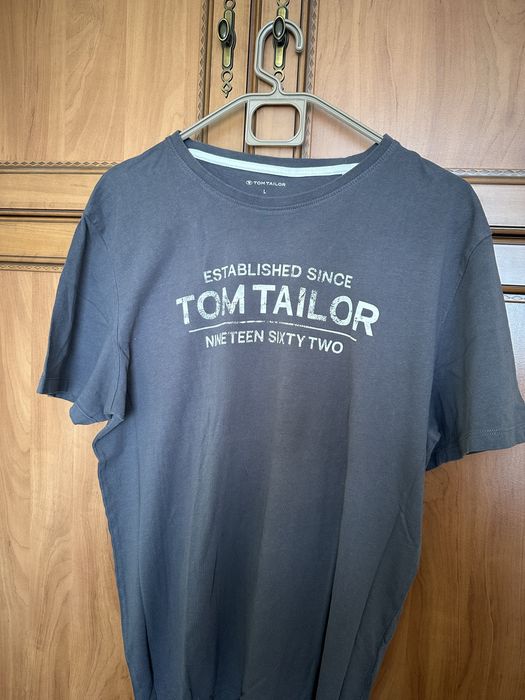 Мъжки тениски с безплатна доставка