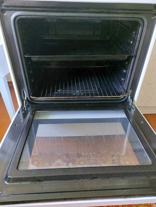 Продам газовую плиту