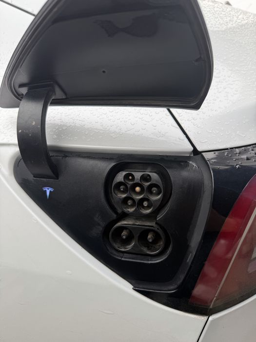 Tesla Model 3 Perfomance