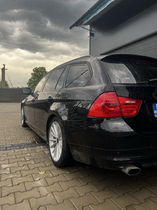 Schimb cu Tiguan bmw 320 2011