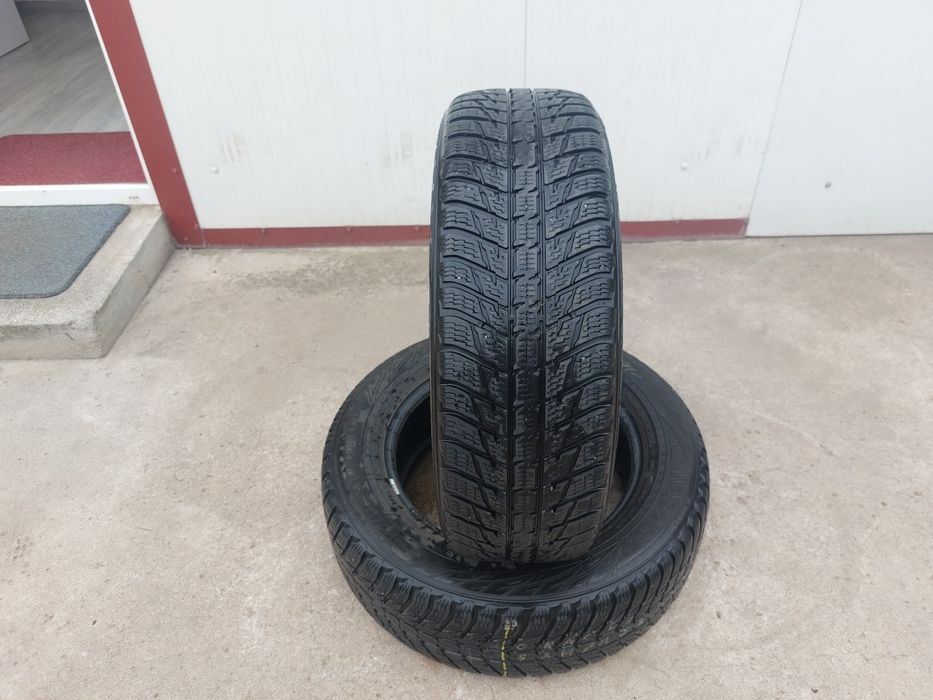 125 lei bucata! Doua anvelope M+S 215 65 17 Nokian dot 2021