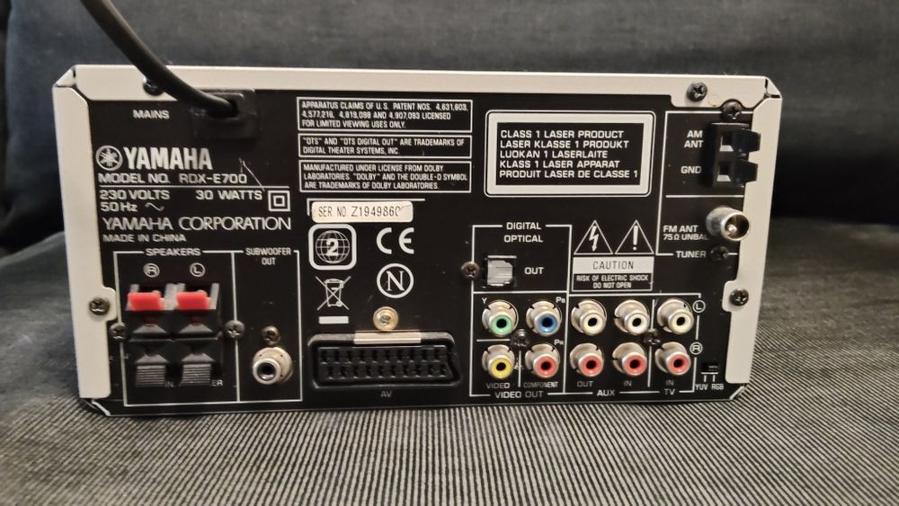 Vând DVD Receiver RDX-E700 defect