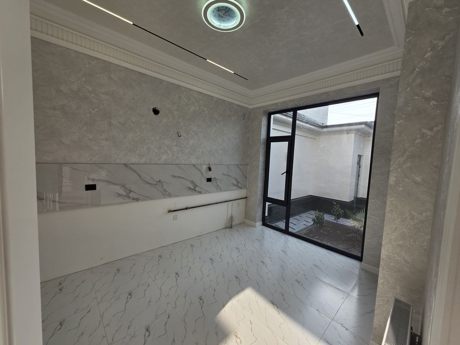 Nazarbekda uy sotiladi