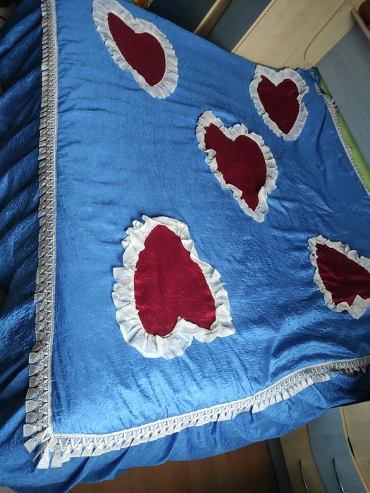Învelitoare pat de dimensiuni mari, 2,65 cm/2,35 cm.