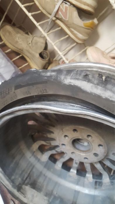 продоется диски R 17 от бнв шины новые