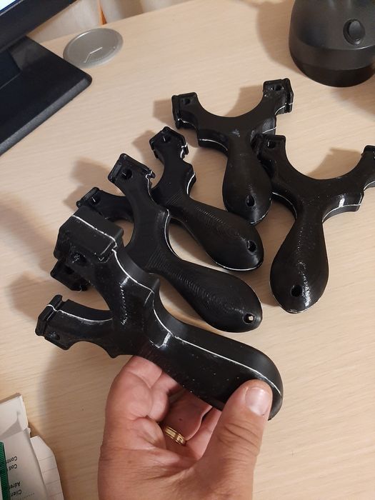 Prastie puternica Scout