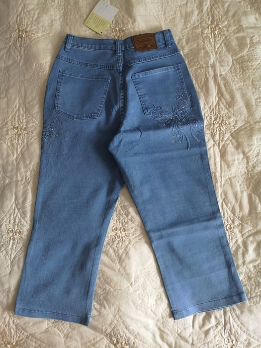 Pantaloni blugi 3/4 cu strasuri S M