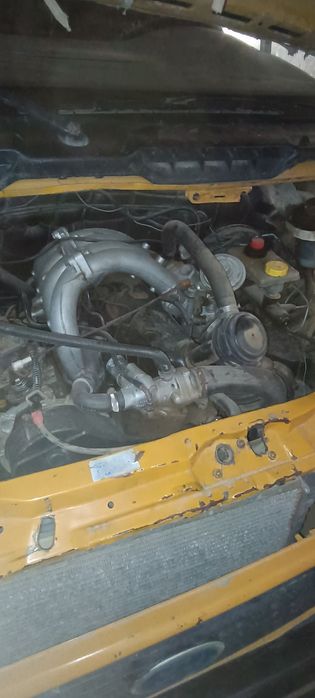 Ford shalanda sotiladi yaxshi holatda