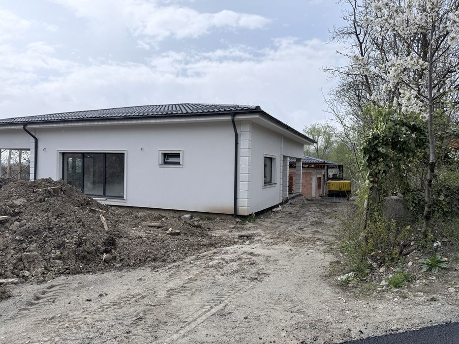 Casa 4 camere Popesti Deal