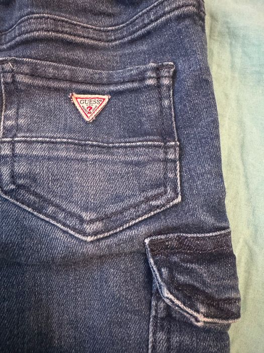 Guess- детски дънки 3 г