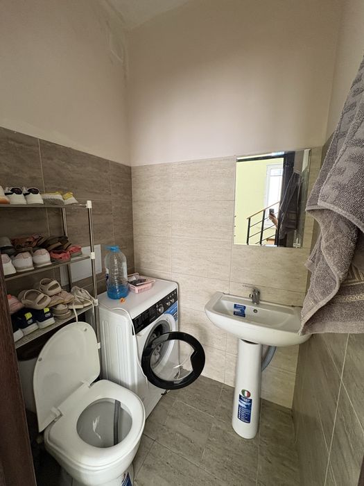 4 sotoxli uy sotiladi