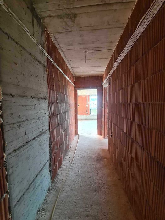 Продава се Тристаен апартамент в Хасково, Любен Каравелов - 112 кв.м за 1006 €/кв.м - Снимка #5