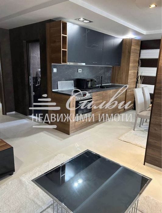 Дава се под наем Едностаен апартамент в Шумен, Математическа гимназия - 70 кв.м за 357 € - Снимка #2