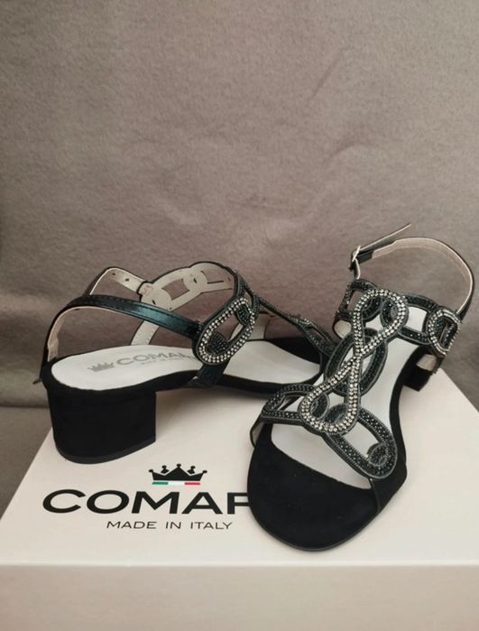 Sandale de ocazie, fabricate în Italia