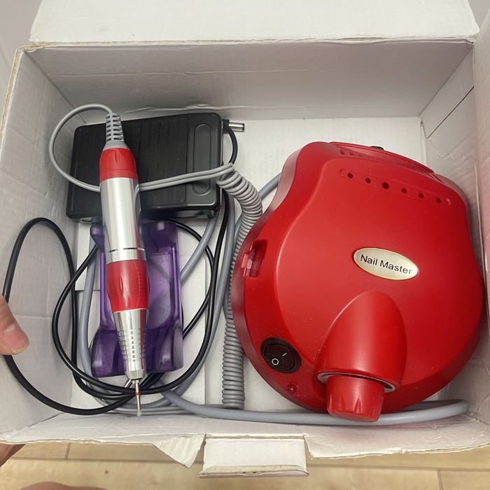 Маникюрный аппарат