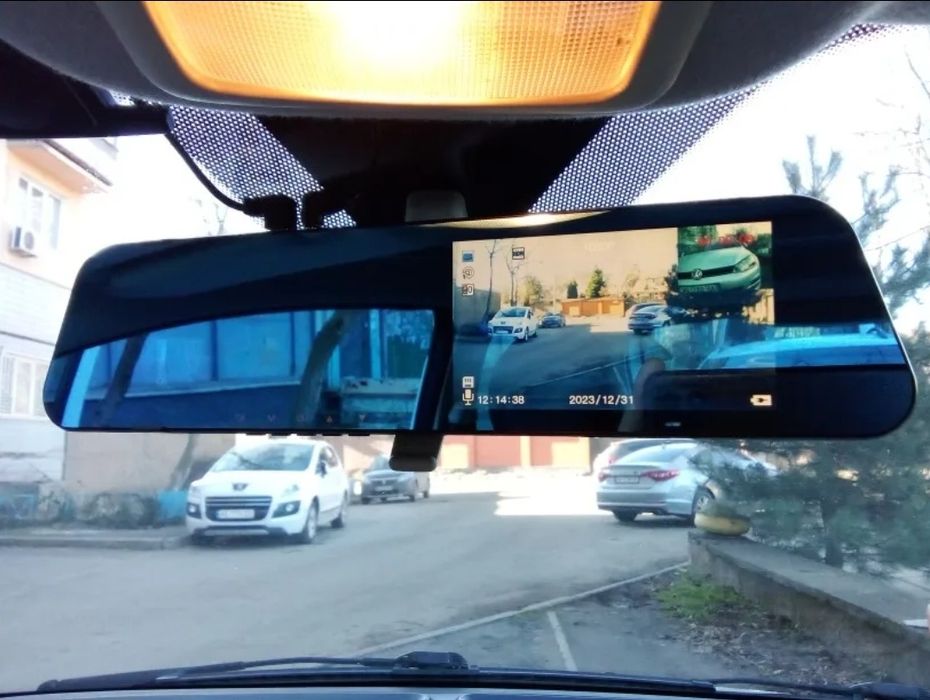 Cameră auto dual lens full hd înregistrare față spate