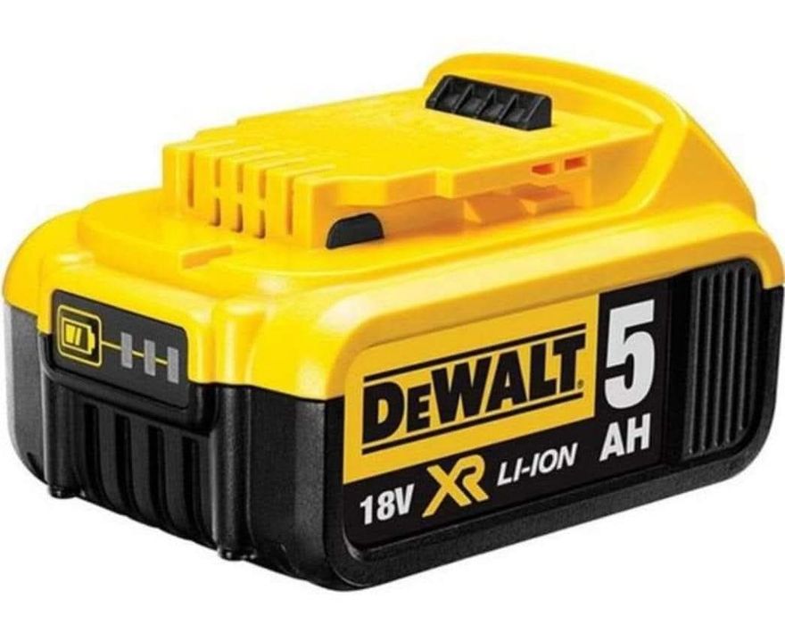 Куфар Tstak6 + Батерия DCB184/5Ah +Зарядно DCB1104 Dewalt