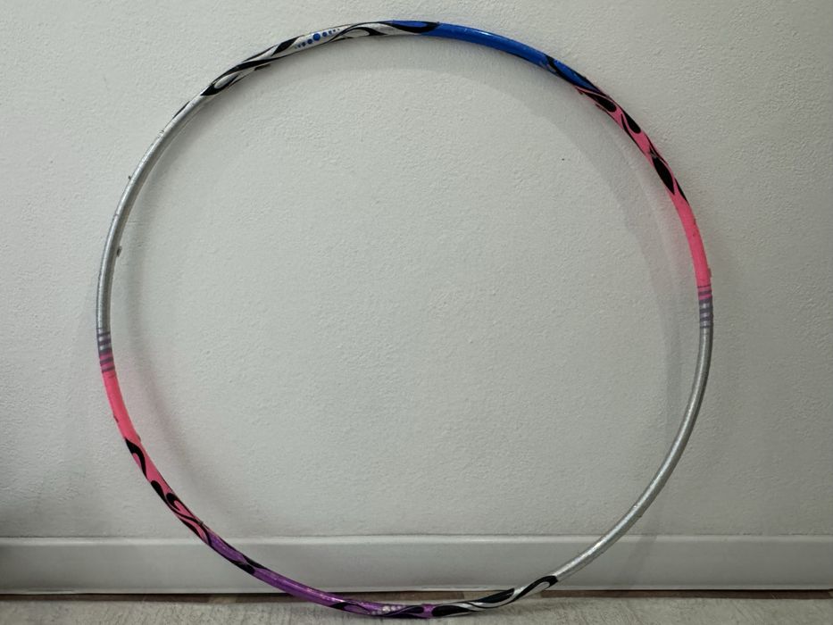 Продаю гимнастический обруч