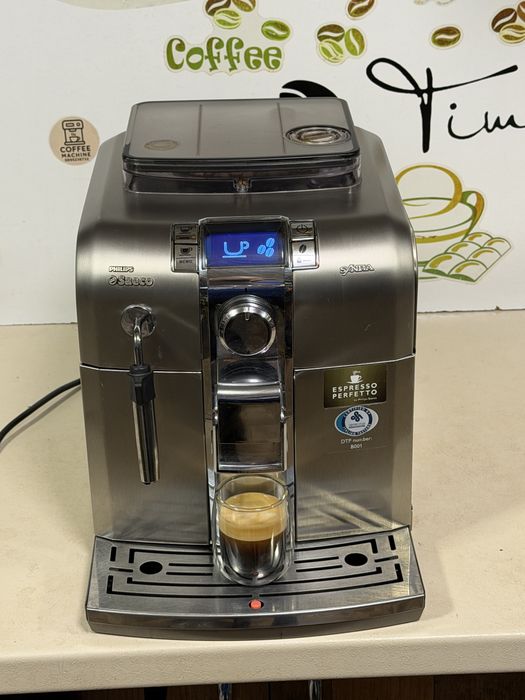 Кафемашина кафе автомат Saeco Syntia с гаранция