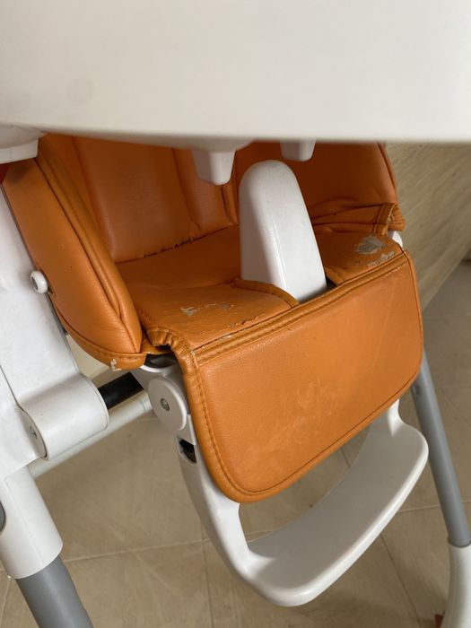 Peg perego столче за хранене