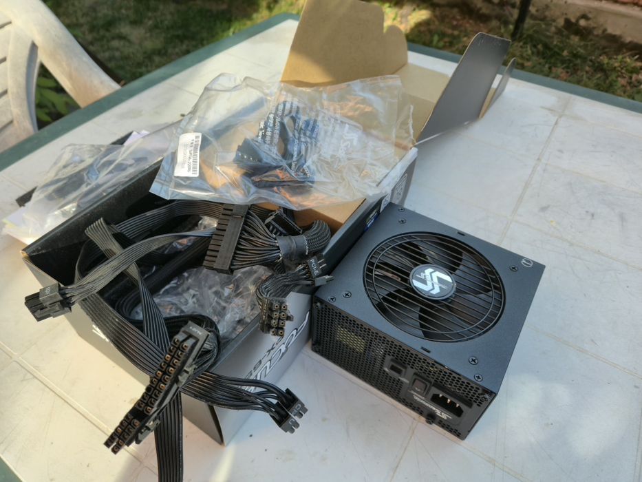Sursa PC Seasonic