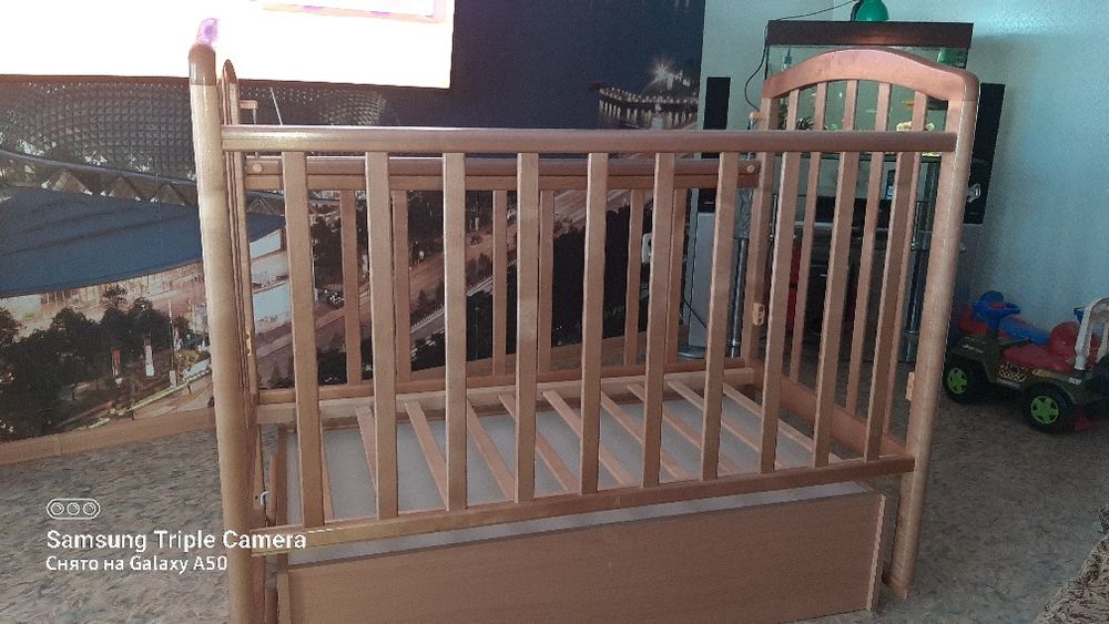 Кроватка детская