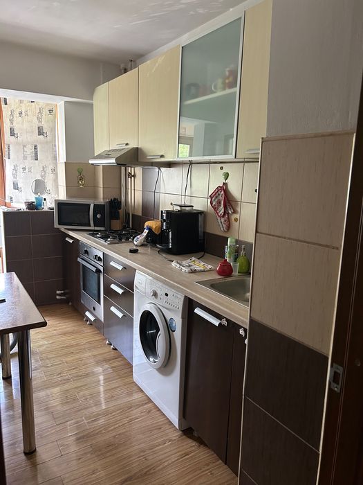 Inchiriez apartament 2 cam Siderurgistilor