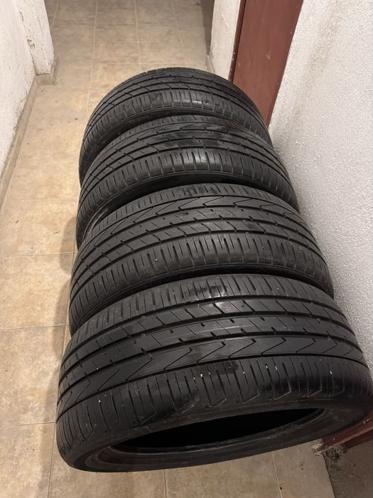 Летни Гуми Hankook Ventus S1 Evo2 SUV 235/50/19 - 4 броя
