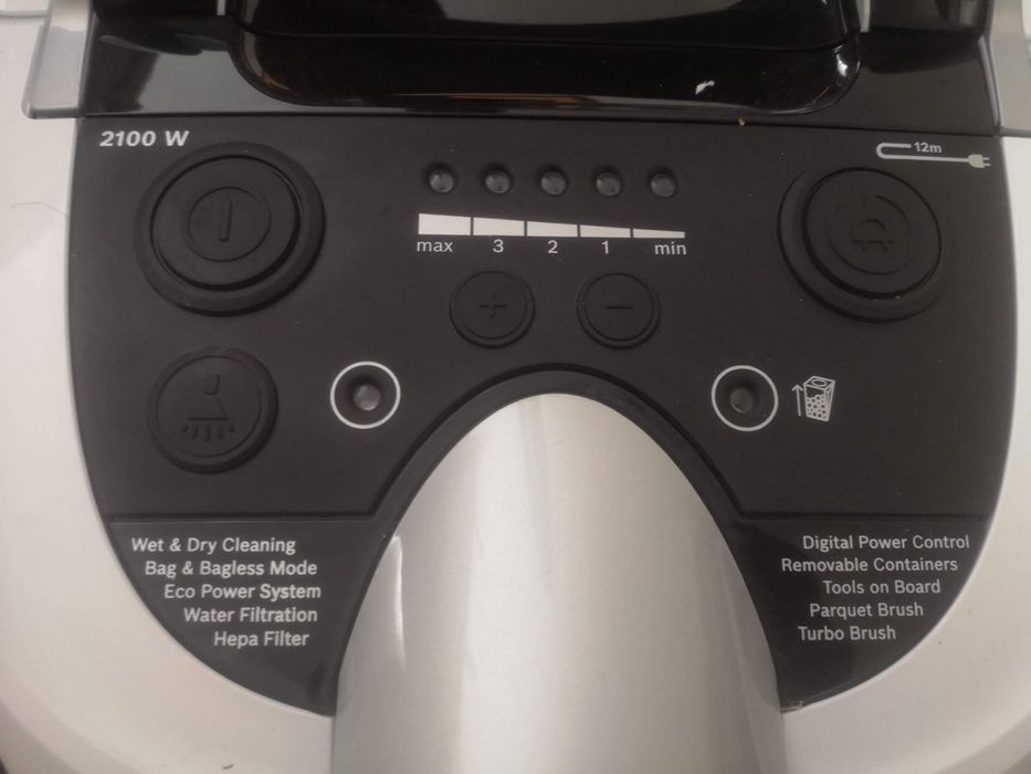 Прахосмукачка Bosch за сухо и мокро почистване