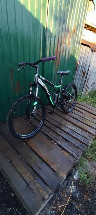 Продам велик Trek-24