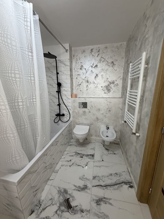 Apartament spațios de închiriat cu 3 dormitoare – Cartierul Unirii (zona nouă)