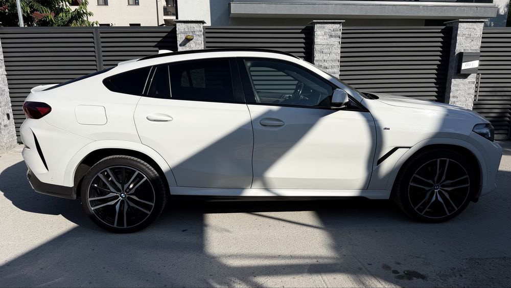 BMW X6 3.0 d  xDrive 10/2021 individual