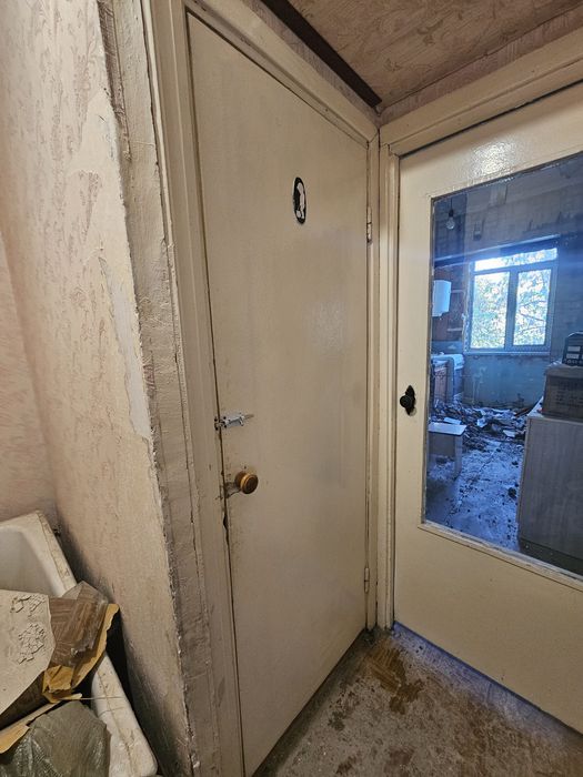 Әйнек, есік, ванный