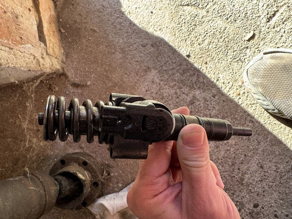 Продавам дюзи за ауди 2.0 170кс