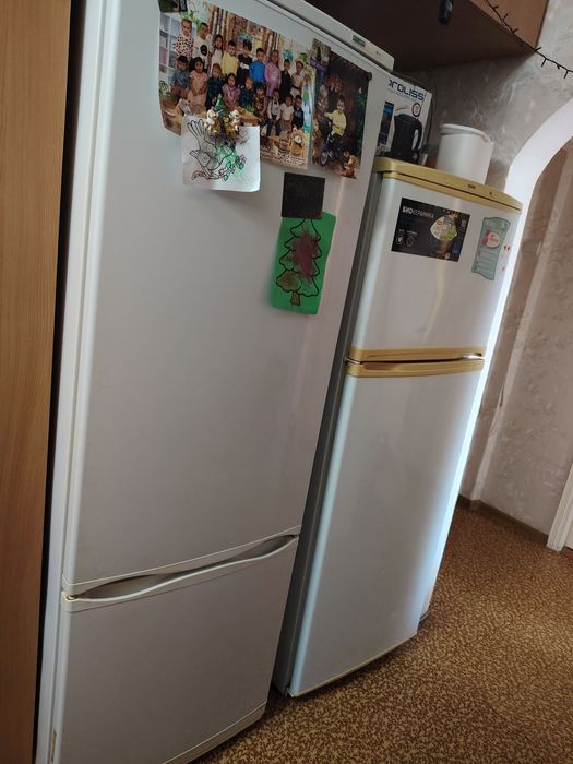 Продам холодильник