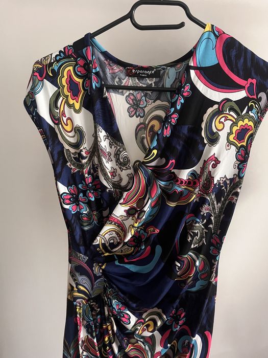 Rochie cu print ajustata pe corp