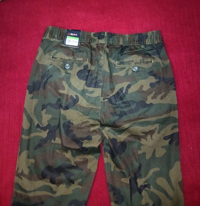 Из США, мужские брюки бренда "Galaxy by Harvic"
"Galaxy by Harvic"