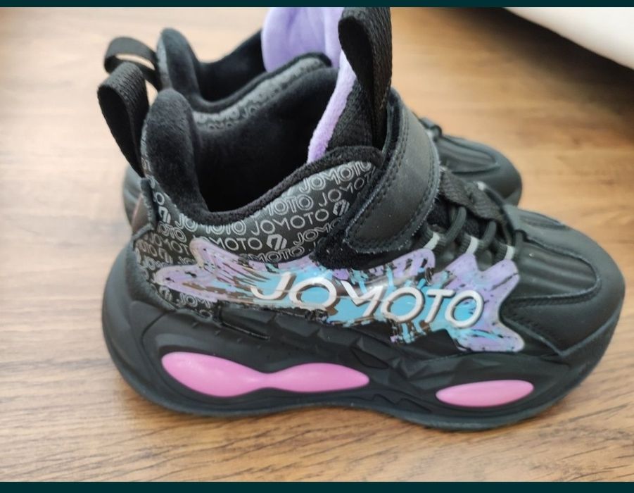 Детские демисезонные ботинки кроссовки