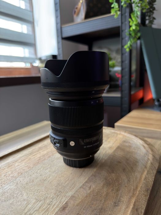 Obiectiv Sigma 24-105 F4
