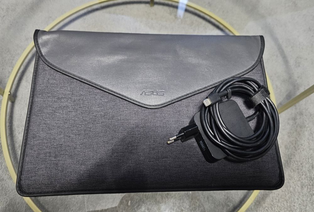 Laptop Asus Zenbook i7 UX325ea