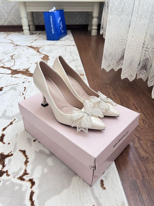 Женские туфли классика