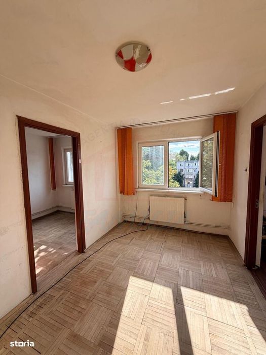 Apartament Cu 2 Camere De Vânzare | Micro 40 | Etaj 4 — fotografia 1