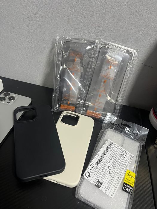 Vand Iphone 16 Pro Max impecabil / Natural Titanium