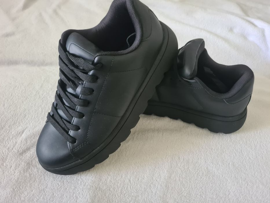 Adidași bărbați Zara