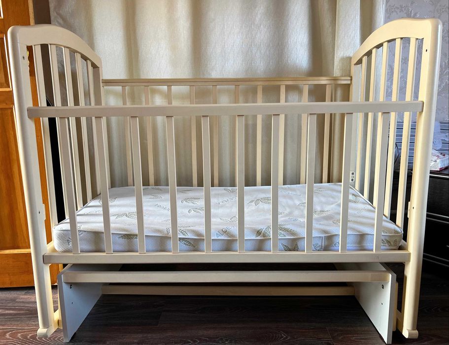 Манеж детски почти новый